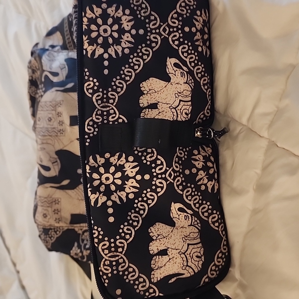 Elephant Print Drawstring Backpack Packable For Travel. - Picture 5 of 5